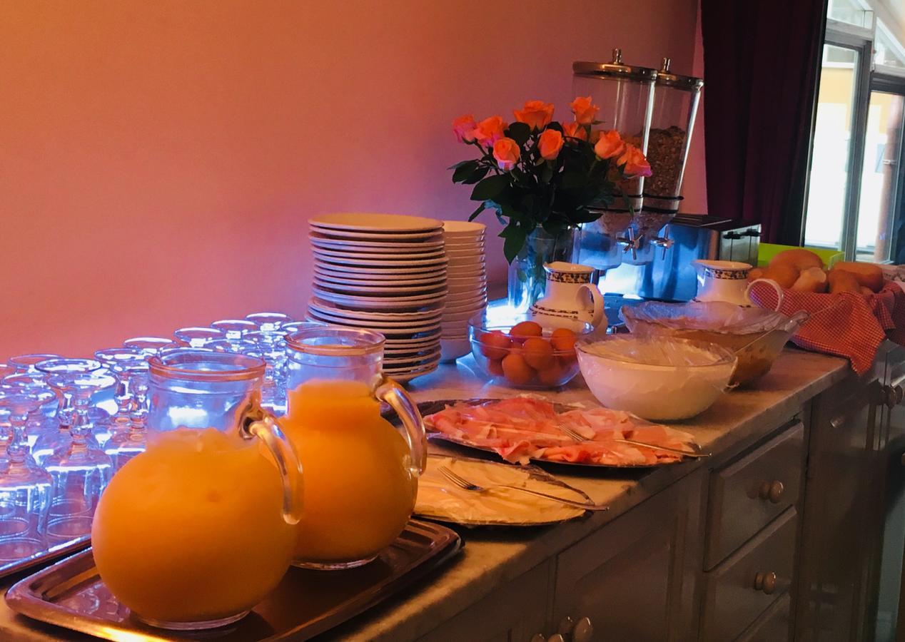 Hotel Nettuno Диано Марина Екстериор снимка